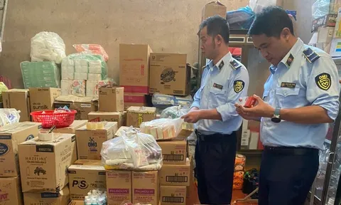 Đắk Lắk: Gần 1.500 mỹ phẩm không rõ nguồn gốc bị chặn trước khi ra thị trường