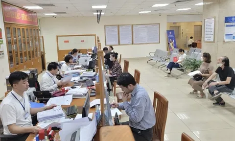 Thủ tướng yêu cầu triển khai các Nghị định về phân cấp, phân quyền, bảo đảm hiệu quả, không để ngắt quãng