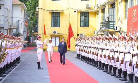 Tập trung cao độ các công tác bảo vệ nền tảng tư tưởng của Đảng, bảo vệ sự đoàn kết thống nhất trong nội bộ và gắn bó máu thịt giữa Đảng với Nhân dân