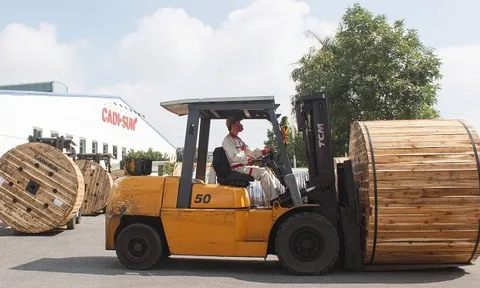 CADI-SUN bàn giao hàng cho Tổng công ty Điện lực TP. HCM, khẳng định uy tín tại thị trường phía Nam