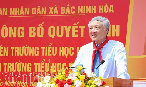 Phó Thủ tướng Thường trực Chính phủ Nguyễn Hòa Bình dự lễ công bố đổi tên Trường Tiểu học Ninh Sơn thành Trường Tiểu học Nguyễn Lựu