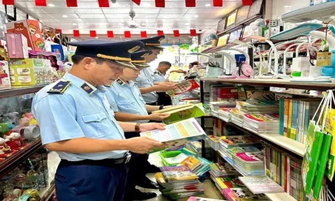 Hà Tĩnh: Xử phạt cơ sở tàng trữ xuất bản phẩm không rõ nguồn gốc