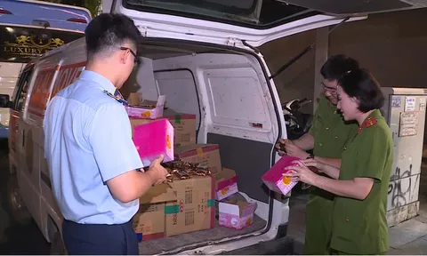 Hà Nội: Thu giữ gần 4.000 bánh Trung thu không rõ nguồn gốc