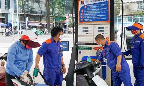 Giá xăng dầu đồng loạt giảm trong kỳ điều hành ngày 23/10/2025