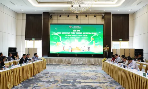 Diễn đàn Chính sách phát triển thương mại trong nước năm 2025