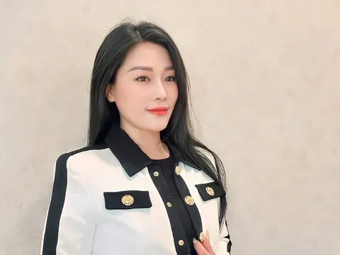 Điều gì khiến Đại uý Nguyễn Hương Giang thành công trong vở Opera “Hai Người Mẹ” tại Hội diễn 2008