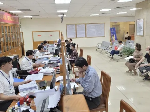 Thủ tướng yêu cầu triển khai các Nghị định về phân cấp, phân quyền, bảo đảm hiệu quả, không để ngắt quãng