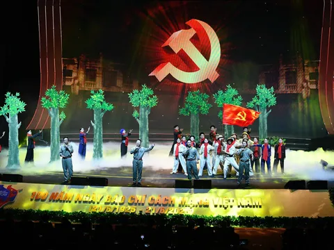 TRỰC TIẾP: Kỷ niệm trọng thể 100 năm ngày Báo chí cách mạng Việt Nam