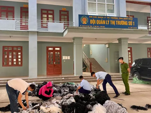 Tiêu huỷ hơn 56.500 sản phẩm quần áo và phụ kiện may mặc giả mạo nhãn hiệu