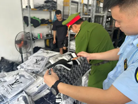 Hà Nội: Hàng loạt vụ vi phạm hàng giả, hàng lậu bị xử lý dịp trước Tết Trung thu 2025