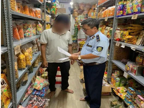 Cần Thơ: Phát hiện hàng hóa không rõ nguồn gốc tại hai cơ sở kinh doanh