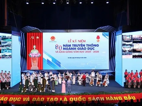 Gần 1,7 triệu thầy cô và 30 triệu học sinh, sinh viên dự lễ khai giảng đặc biệt