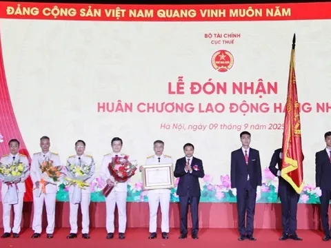 Ngành Thuế Việt Nam kỷ niệm 80 năm truyền thống: Tự hào quá khứ, vững bước tương lai