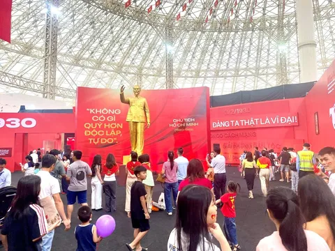 Hội Chống hàng giả và Bảo vệ thương hiệu TP. Hà Nội tham quan Triển lãm “80 năm hành trình Độc lập - Tự do - Hạnh phúc”