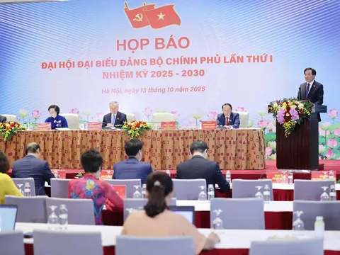 TỔNG THUẬT: Họp báo về kết quả Đại hội đại biểu Đảng bộ Chính phủ lần thứ I