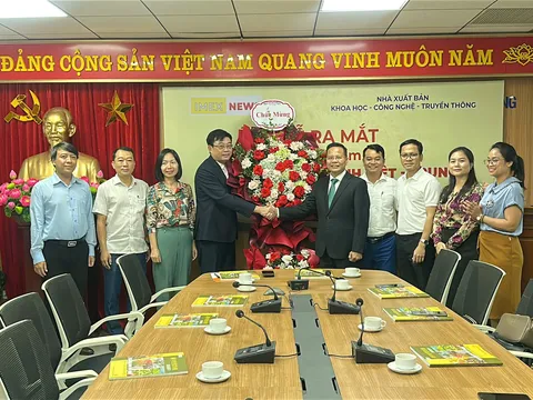 Ra mắt ấn phẩm song ngữ “Kết nối Kinh doanh Việt – Trung: Tinh hoa Việt Nam” – Cầu nối thương mại và văn hoá giữa hai quốc gia