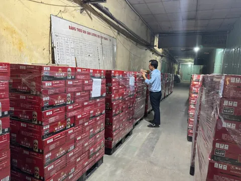 Phát hiện hơn 3.200 thùng bia ngoại không rõ nguồn gốc tại TP.HCM