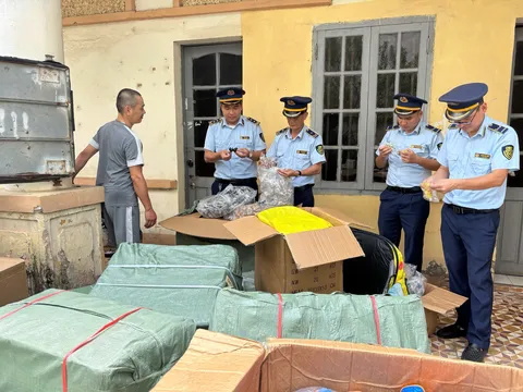 Lạng Sơn: Phát hiện, tạm giữ hơn 23.000 sản phẩm đồ chơi trẻ em trên khâu lưu thông